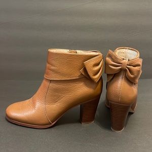 Kate Spade Lanise Bow Back Booties